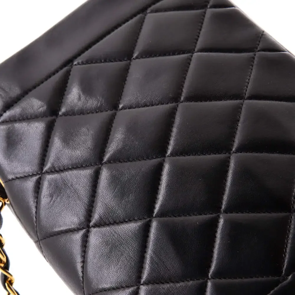 Chanel Vintage Diana Flap Bag Quilted #239931C39B - Picture 7 of 9